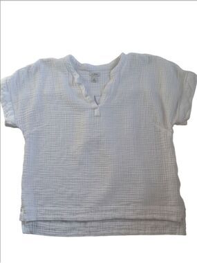 L.L.Bean cotton V-neck top breathable lightweight airy short sleeve beachy L